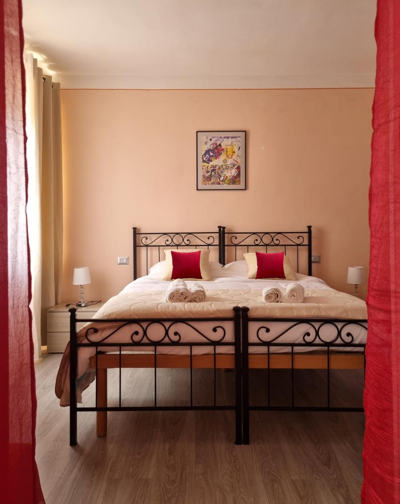 Hotel Sweet Dream Passignano sul Trasimeno Exterior foto